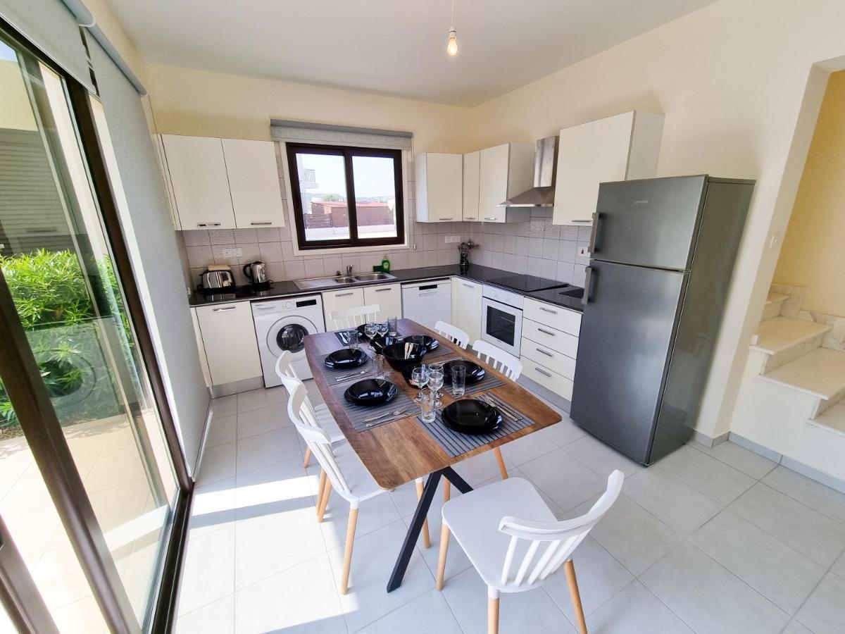 Liza Dream House Apartment Tersephanou ภายนอก รูปภาพ