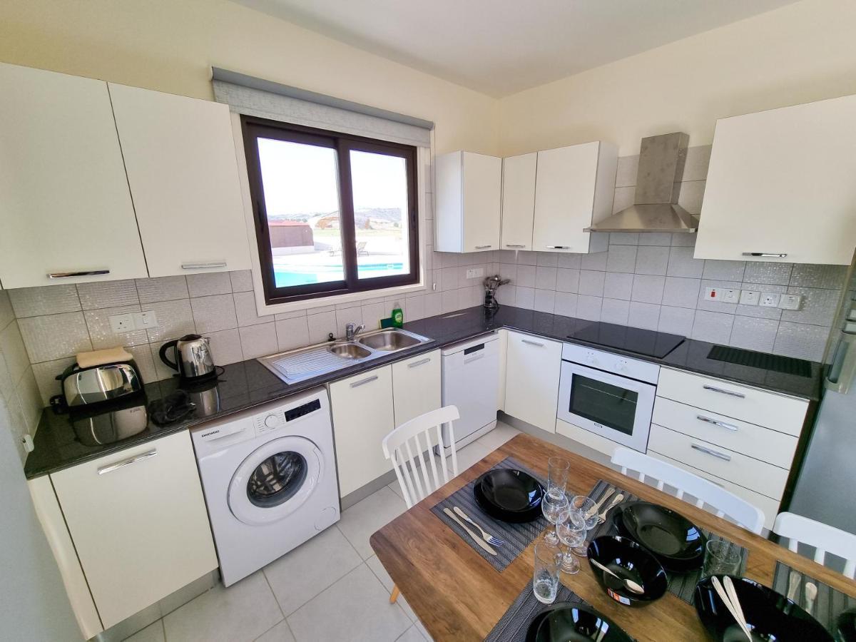 Liza Dream House Apartment Tersephanou ภายนอก รูปภาพ